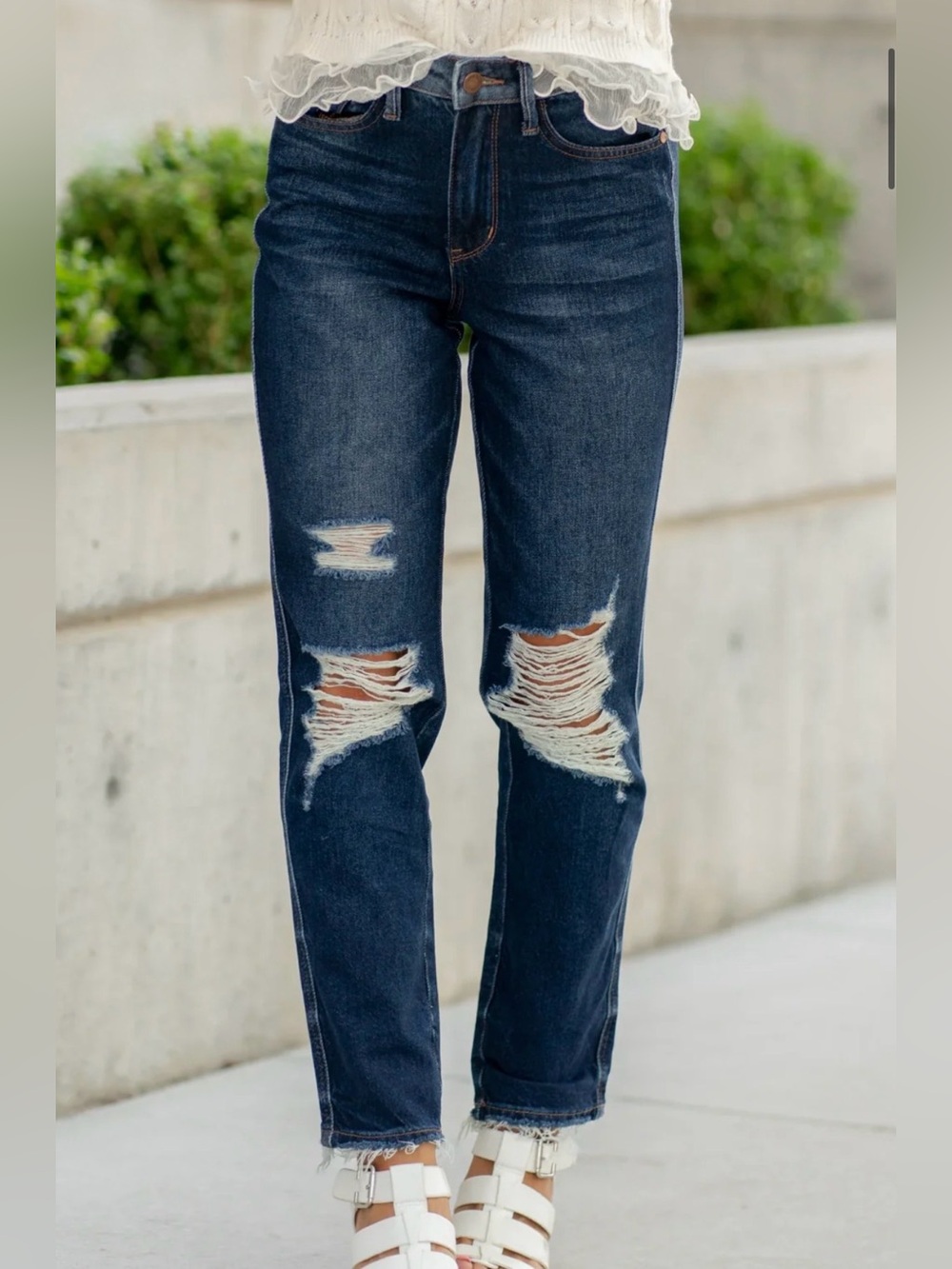 Judy Blue Dark Blue Distressed Boyfriend Jeans